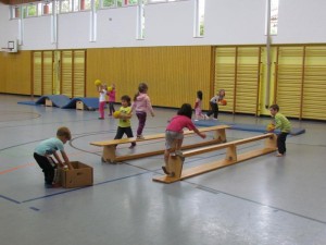 Kinder-Turnen