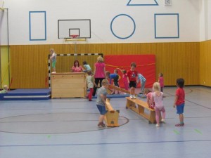 Kinder-Turnen